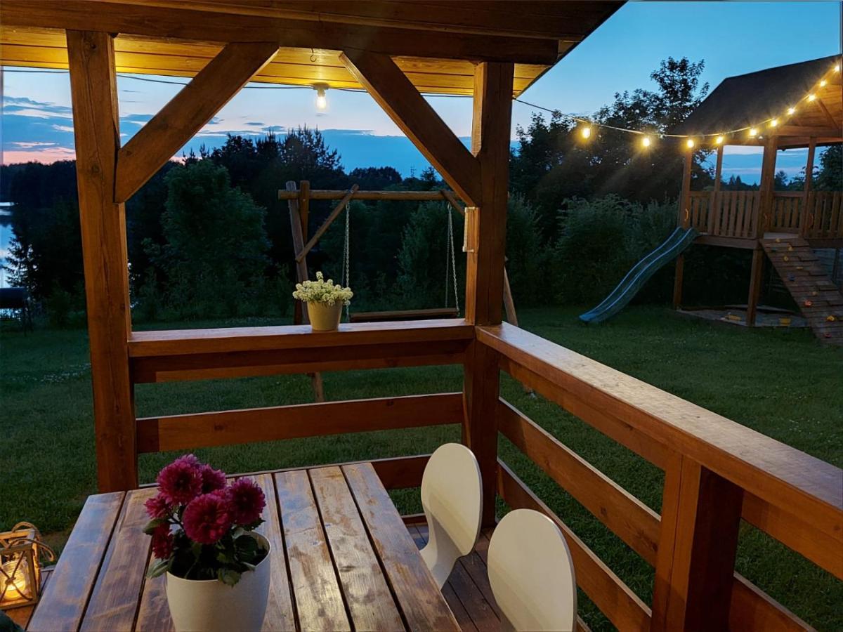 Domek Z Kominkiem Nad Jeziorem Z Jacuzzi Ogrodowym Sumowo  Bagian luar foto