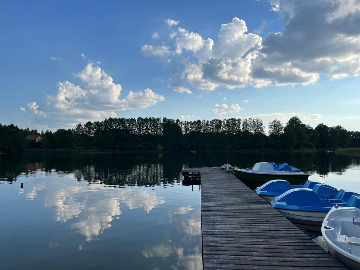 Domek Z Kominkiem Nad Jeziorem Z Jacuzzi Ogrodowym Sumowo  Bagian luar foto