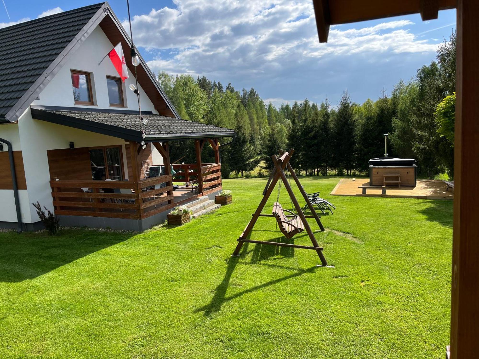 Domek Z Kominkiem Nad Jeziorem Z Jacuzzi Ogrodowym Sumowo  Bagian luar foto